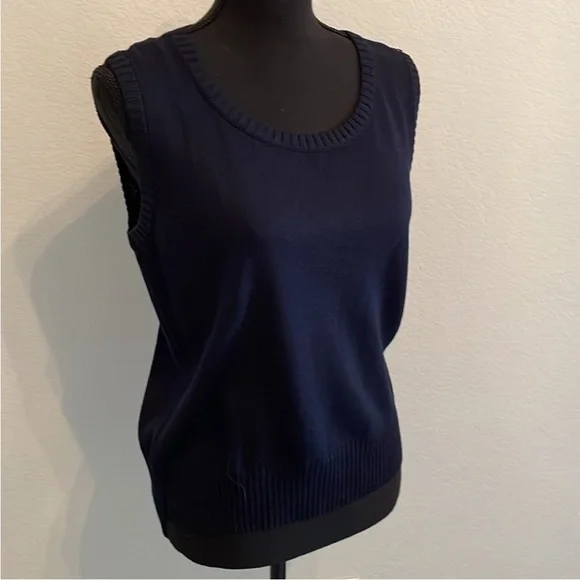 St.John Twin Set Navy/ white Wool Blend Cardigan / Vest size M - Picture 11 of 16